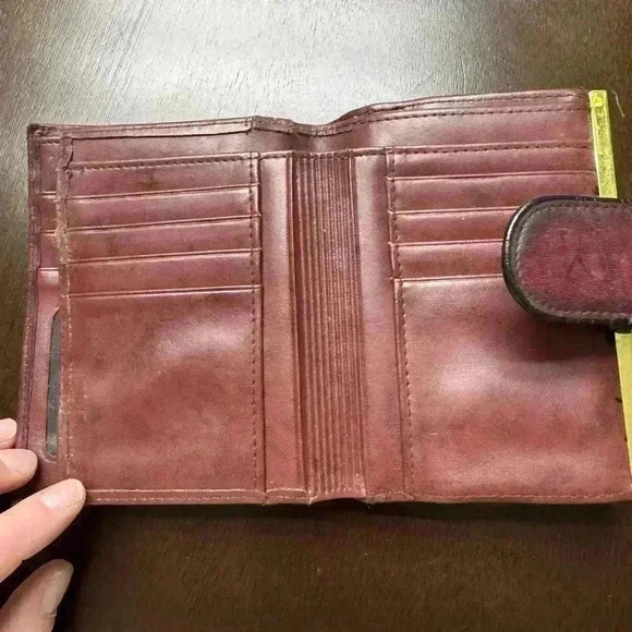 Maroon/Burgundy Compact Leather Wallet - Picture 4 of 5